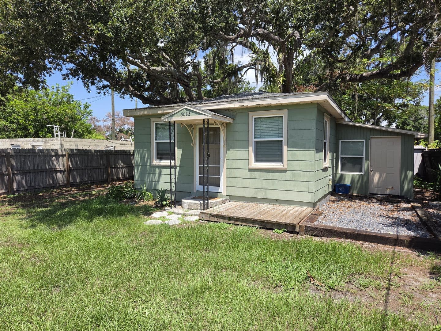 Gulfport House: 5023 27th Avenue South