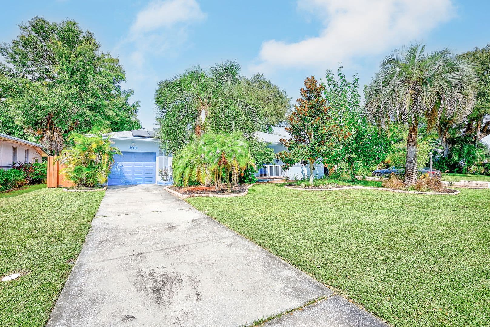 Clearwater House: 100 N Arcturas Ave