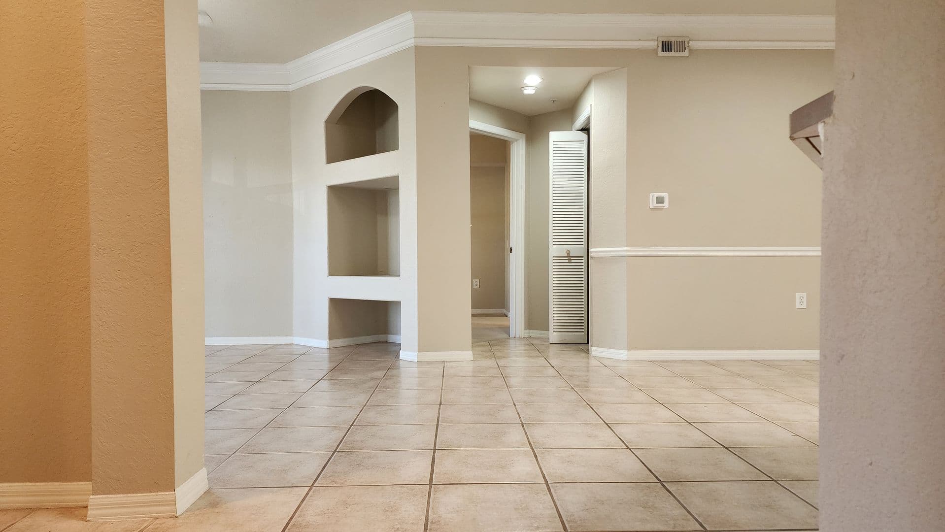 Sarasota House: 5134 Northridge Rd, #203
