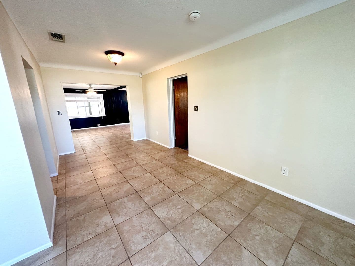St Petersburg House: 1770 63rd Ave N,