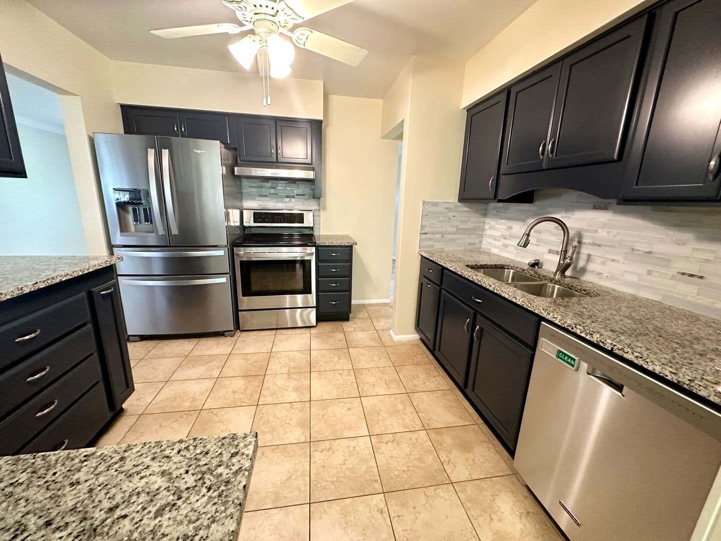 St Petersburg House: 1770 63rd Ave N,