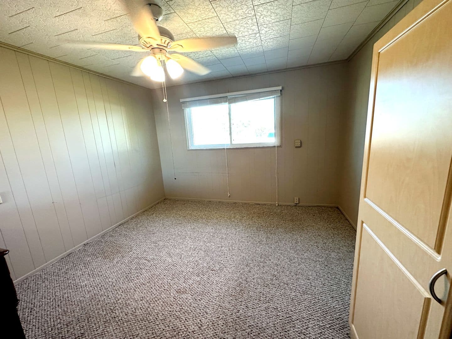 St Petersburg House: 1770 63rd Ave N,