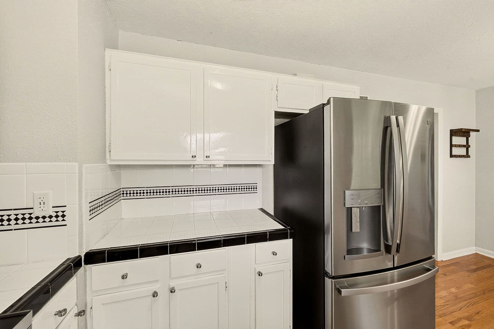 Clearwater House: 100 N Arcturas Ave
