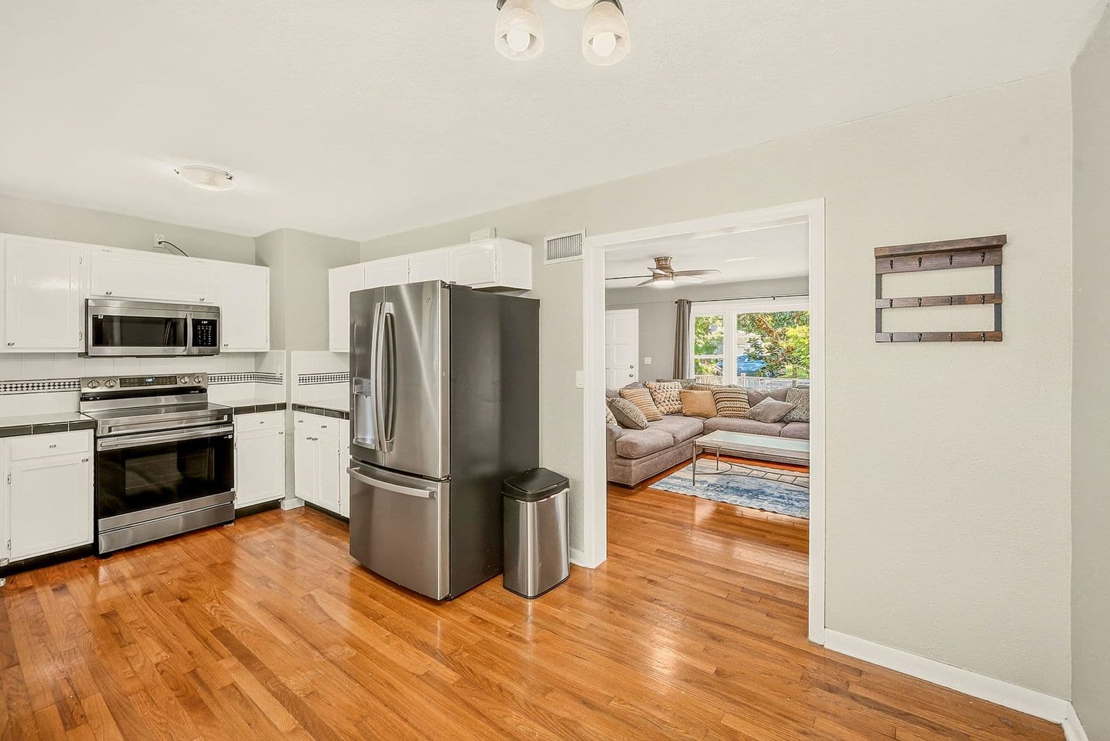 Clearwater House: 100 N Arcturas Ave