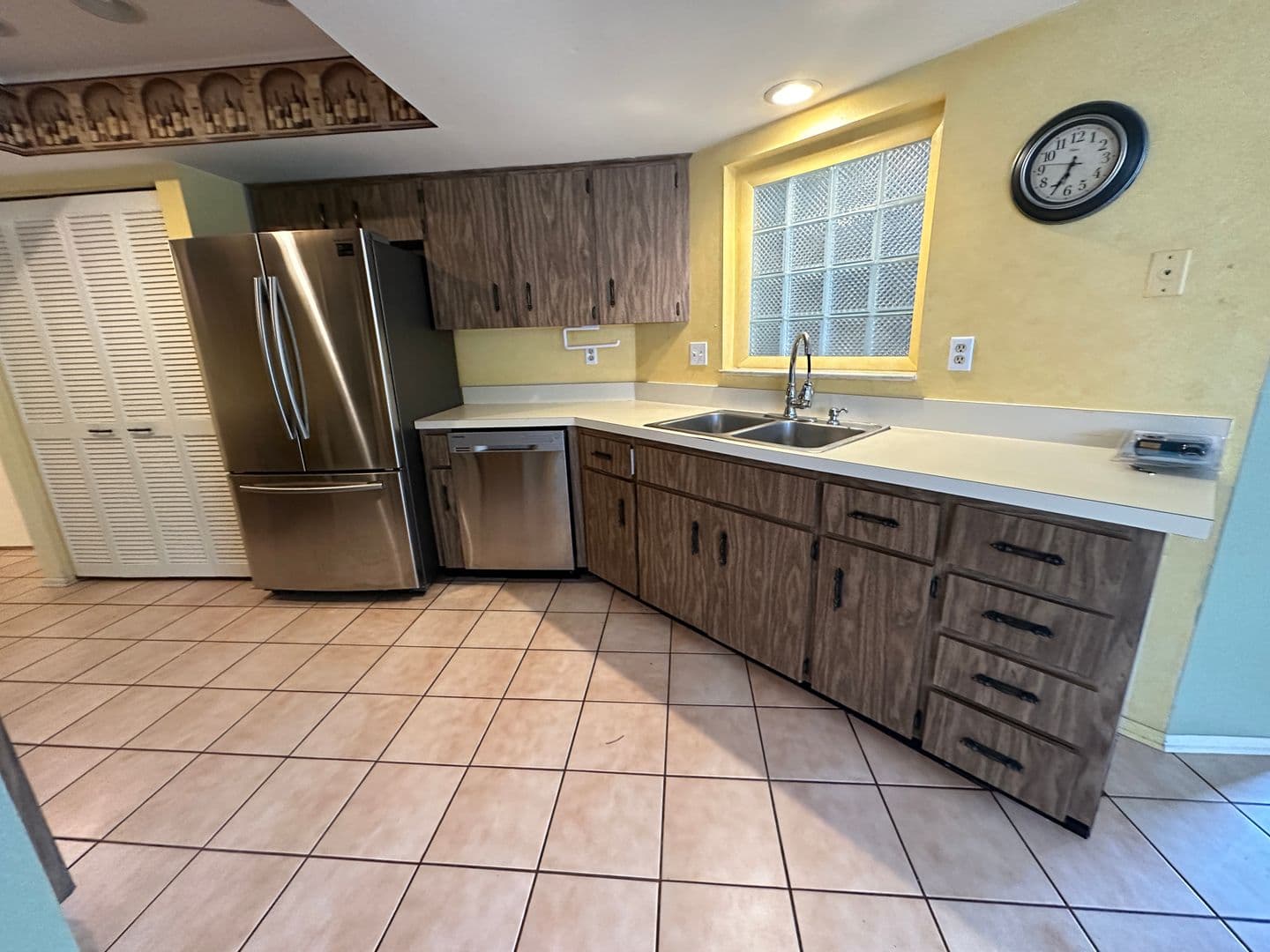 Palm Harbor House: 2361 Orangeside Rd