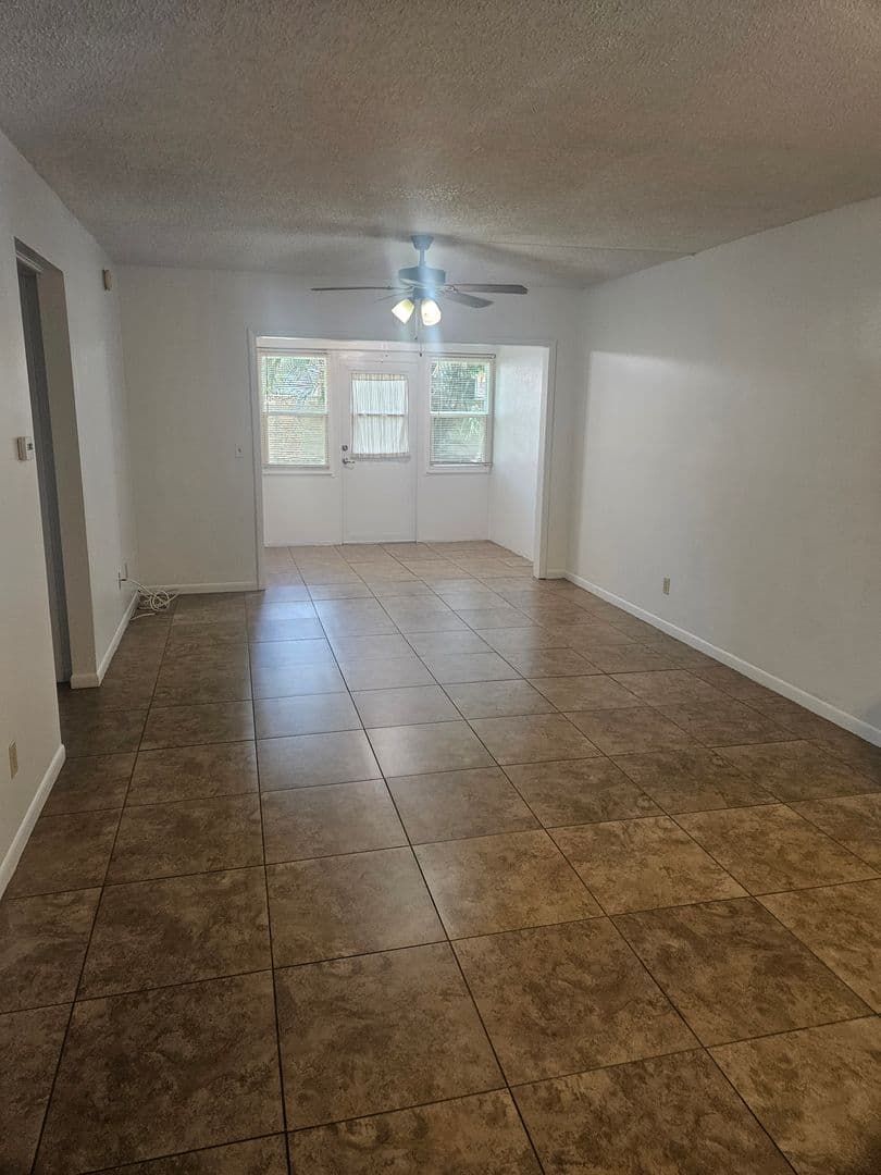 Clearwater House: 1845 S Highland Avenue