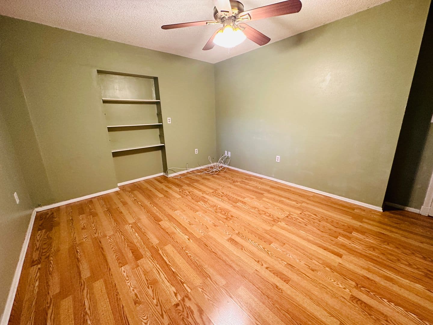 Palm Harbor House: 2361 Orangeside Rd