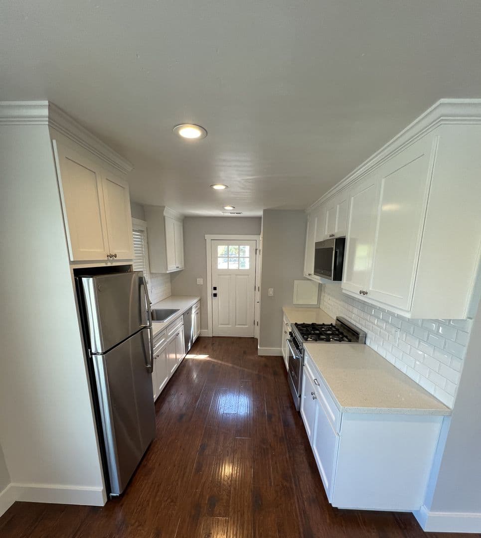 Walnut Creek Apartment: 1963 Trinity Ave
