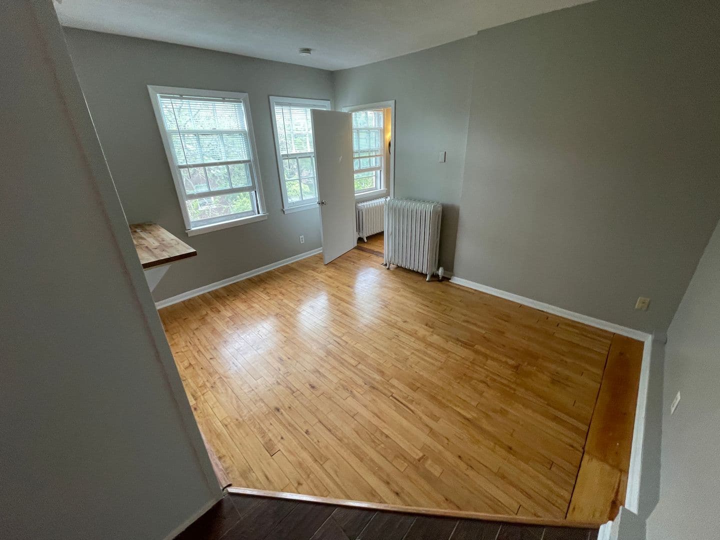 Minneapolis Apartment: 2118 Pillsbury Ave S