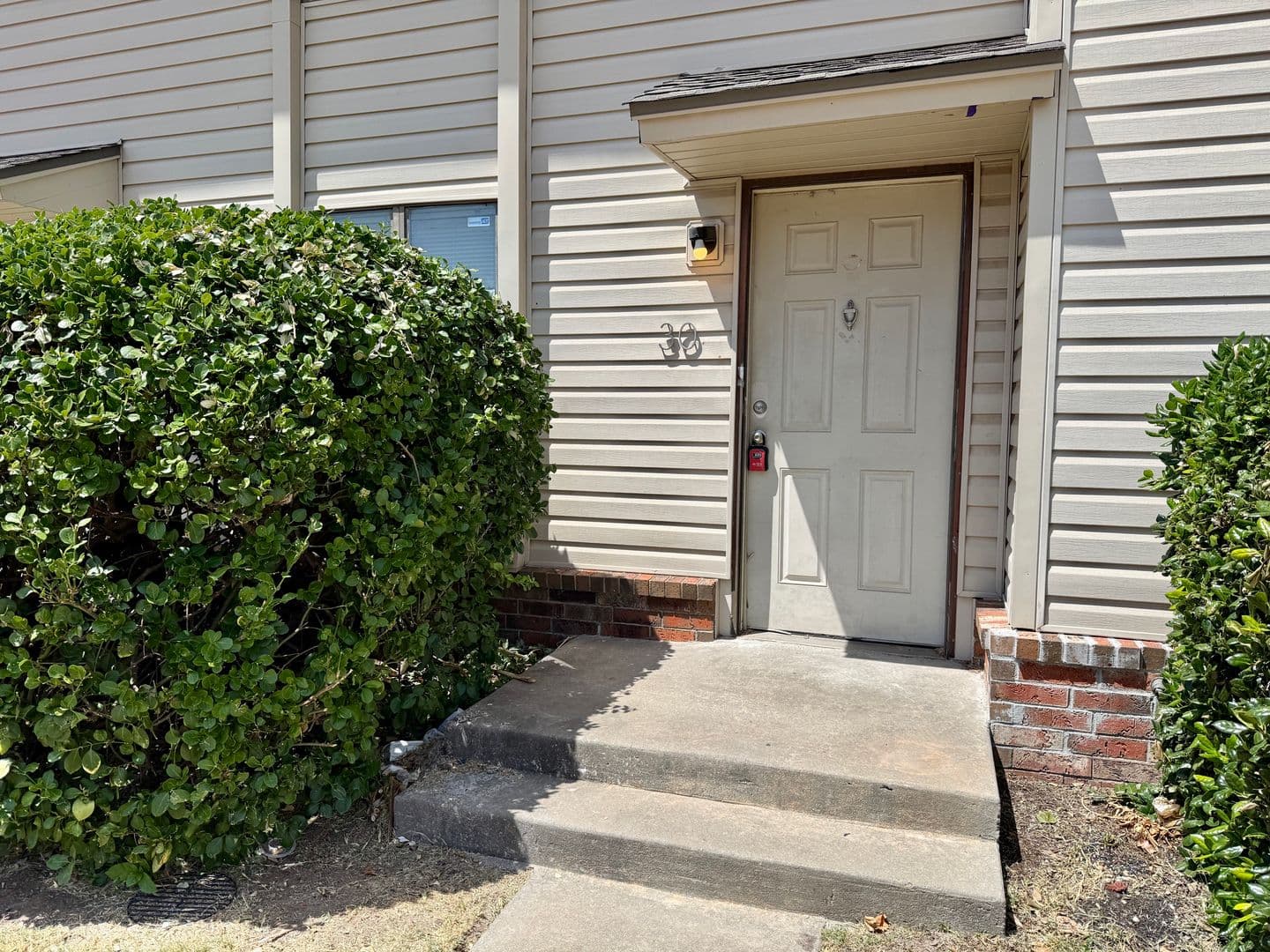Norman House: 1901 E Lindsey Street #30