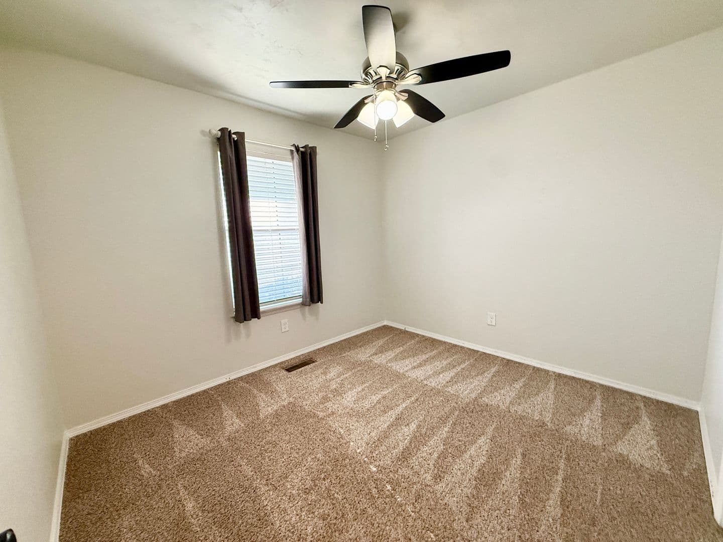 Norman House: 3608 Peregrine Dr