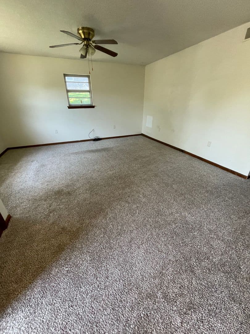 Columbia Apartment: 4779 Bethel St. - 103 Maple Grove Way
