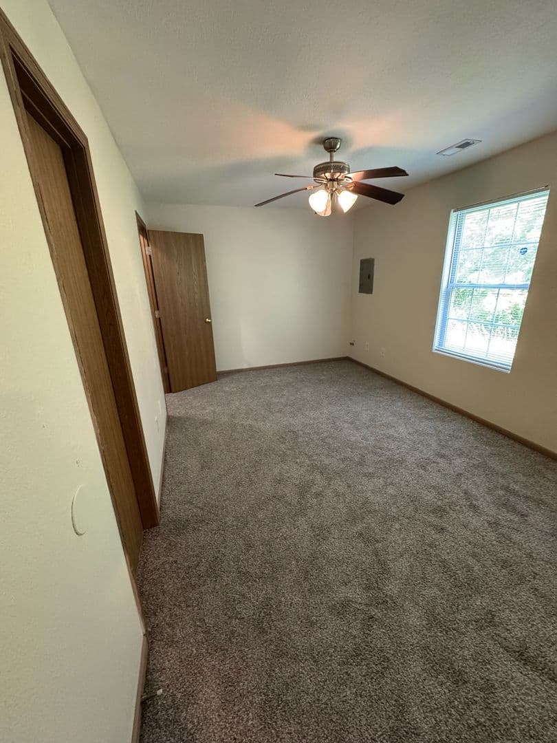 Columbia Apartment: 1717 - 1719 Hanover Blvd.