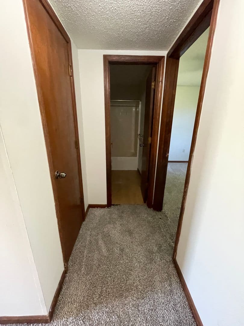 Columbia Apartment: 4779 Bethel St. - 103 Maple Grove Way