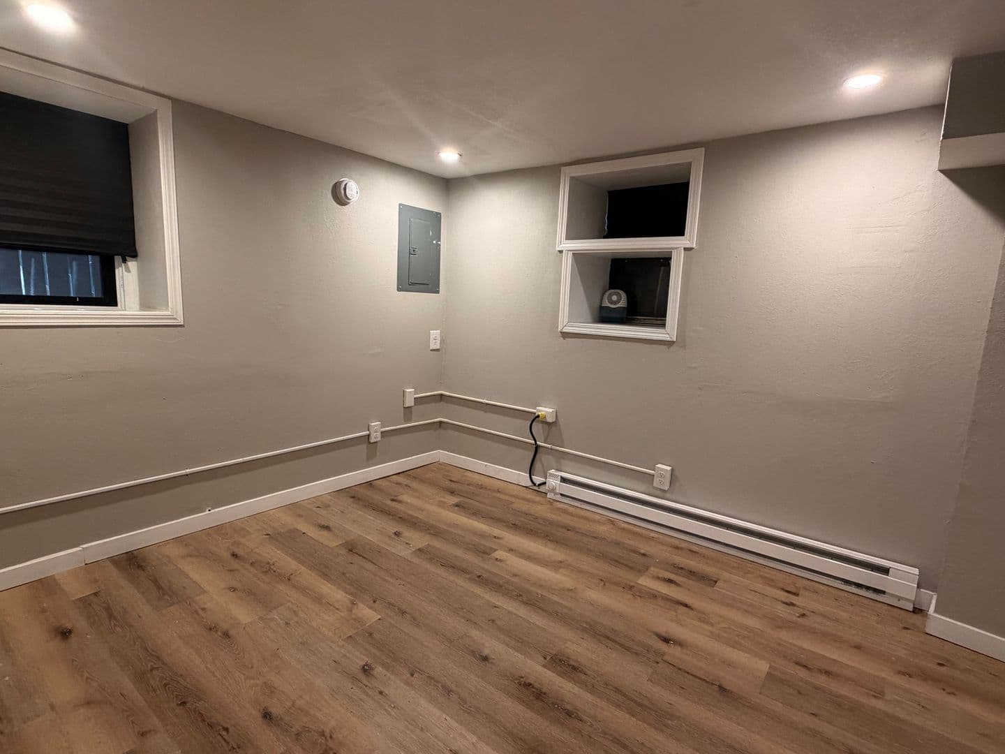 Jefferson City Apartment: 620 E. McCarty St