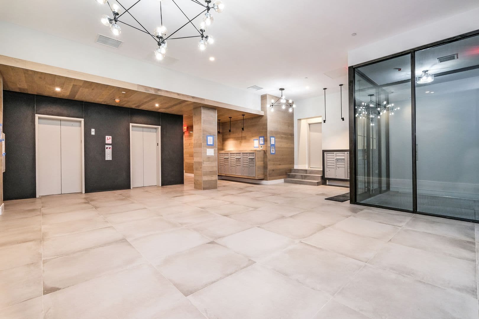 Astoria Apartment: 14-51 29th Avenue