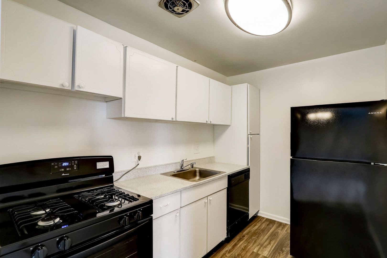 Baltimore Apartment: 4738 Wakefield Rd.
