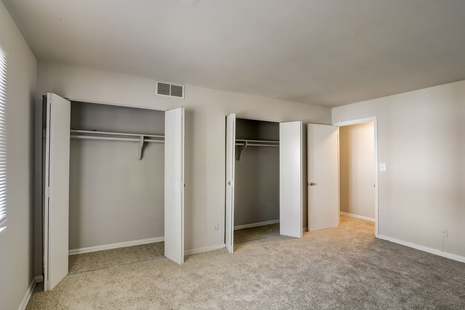 Baltimore Apartment: 4738 Wakefield Rd.