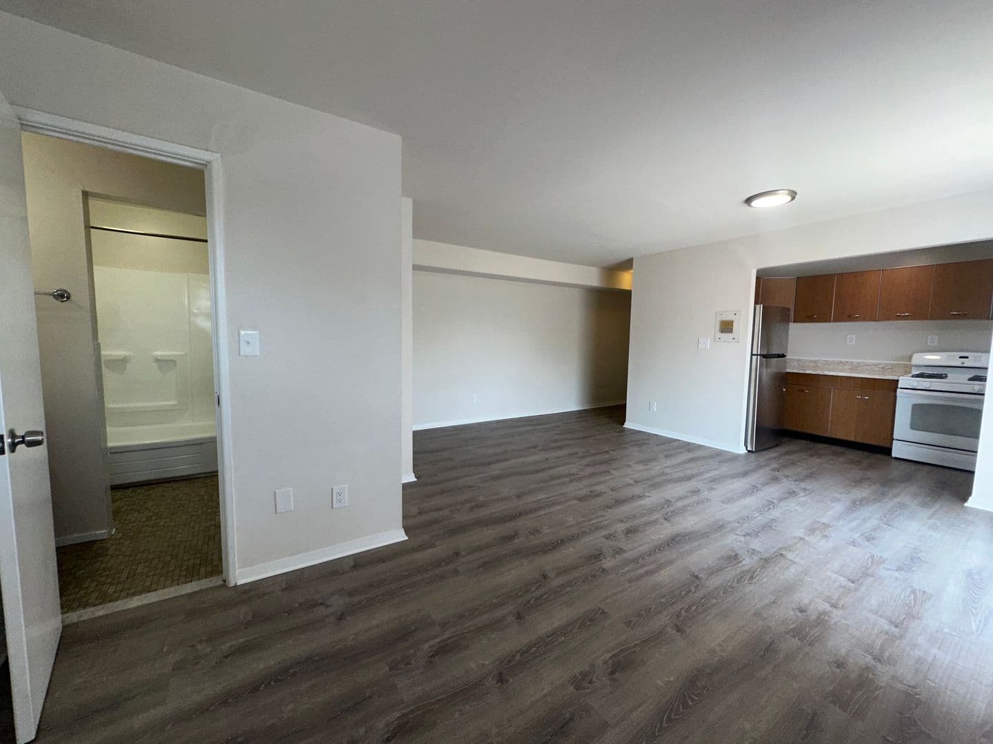 Baltimore Apartment: 3633 Greenmount Avenue
