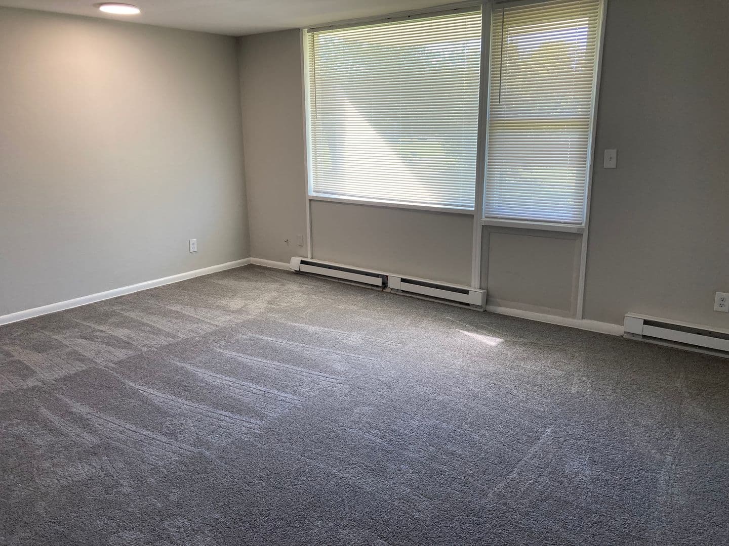 Baltimore Apartment: 5700-5706 Radecke