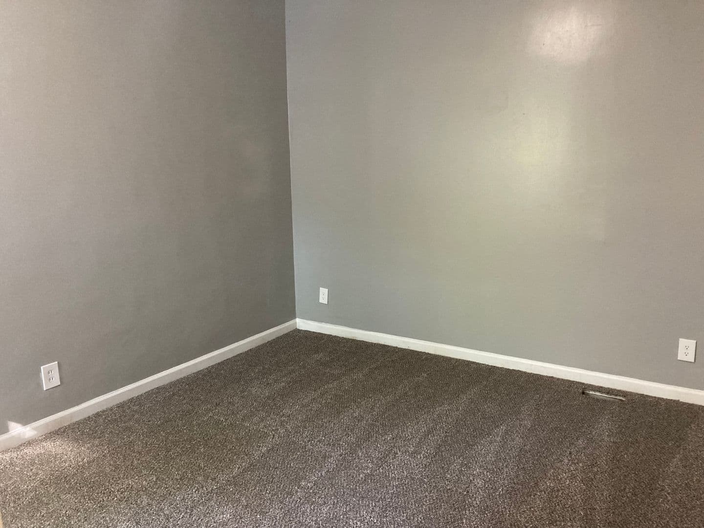 Baltimore Apartment: 3225 Cliftmont Avenue