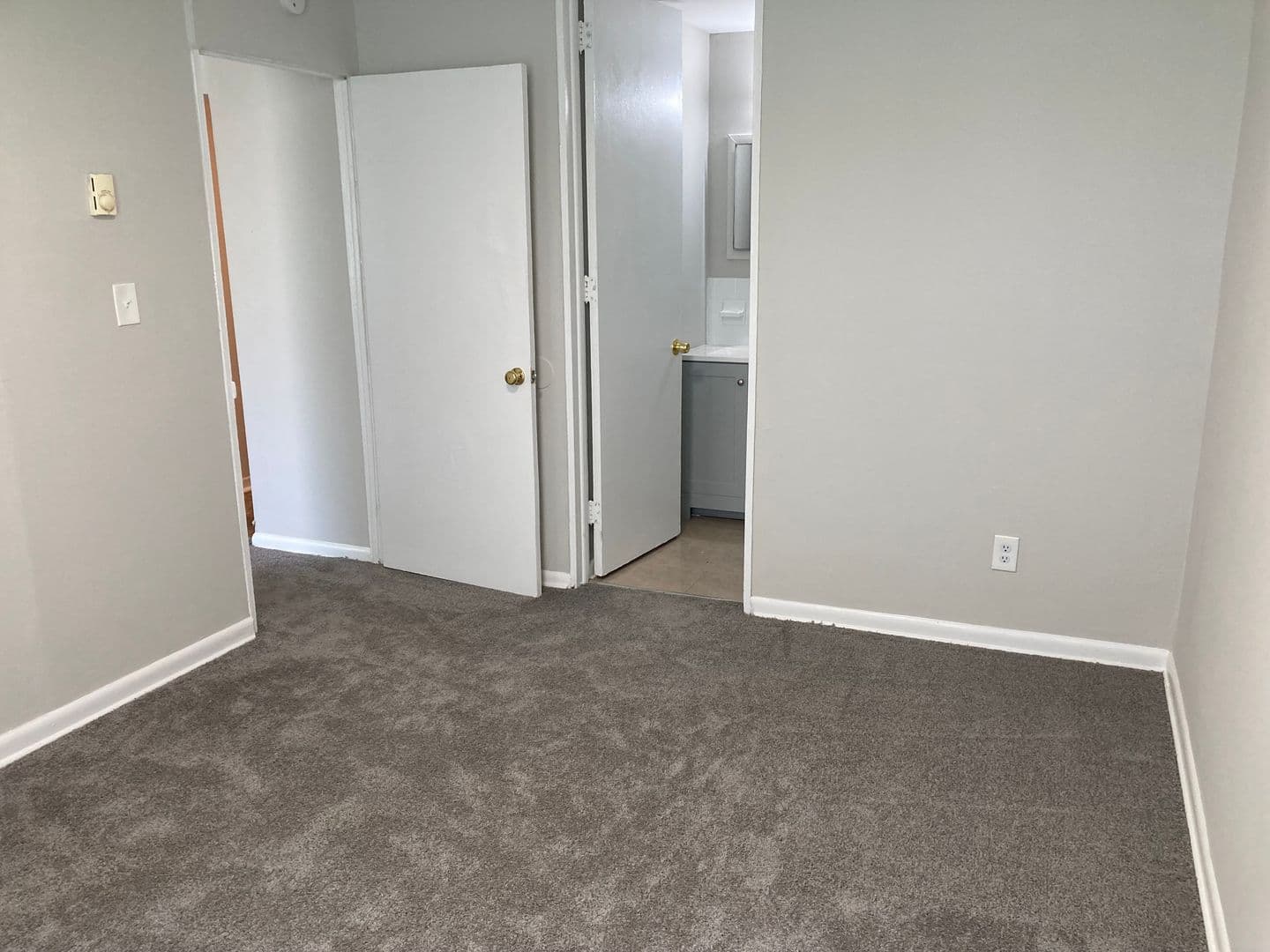 Baltimore Apartment: 5700-5706 Radecke