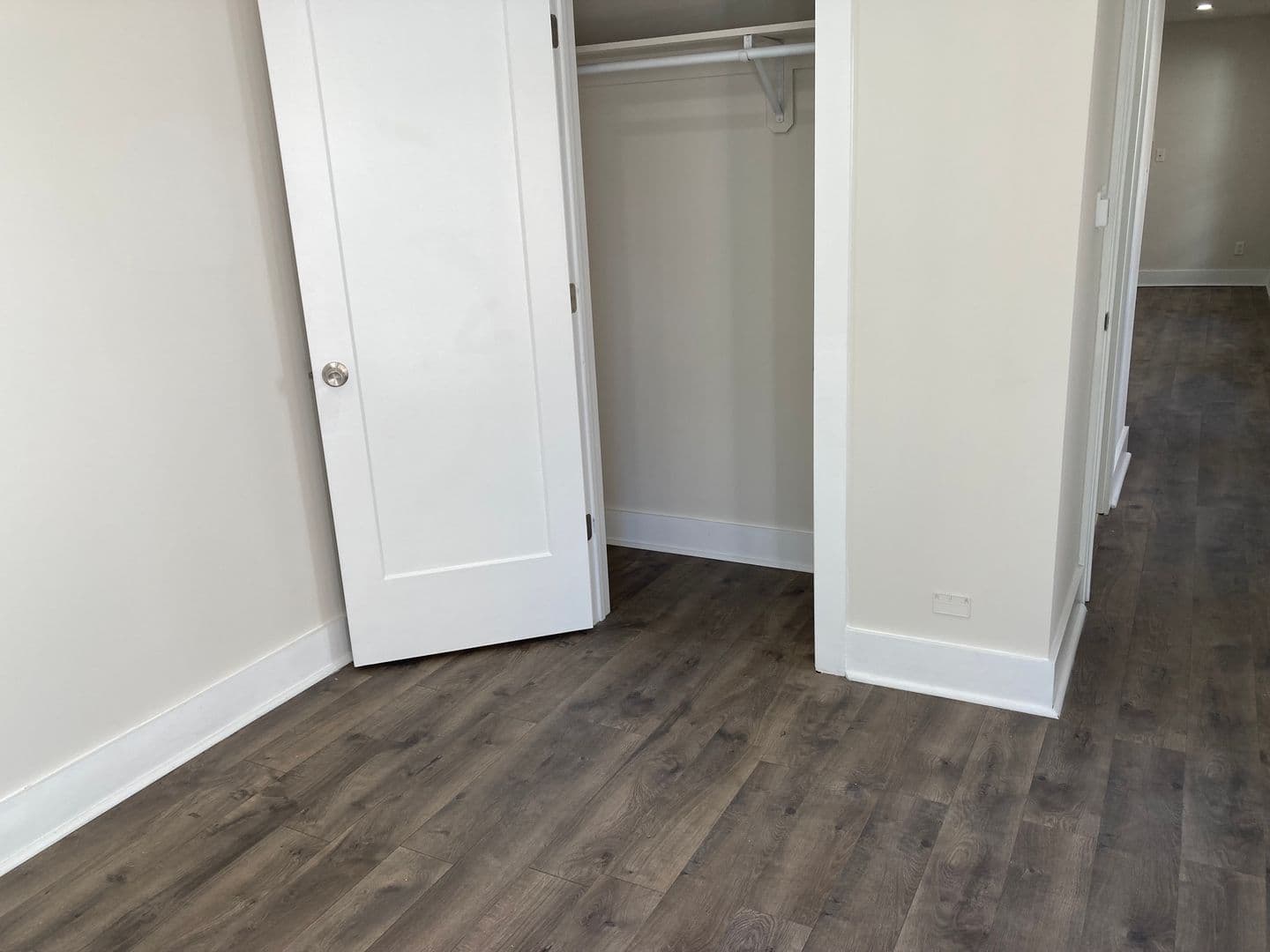 Baltimore Apartment: 119 West Saratoga Street