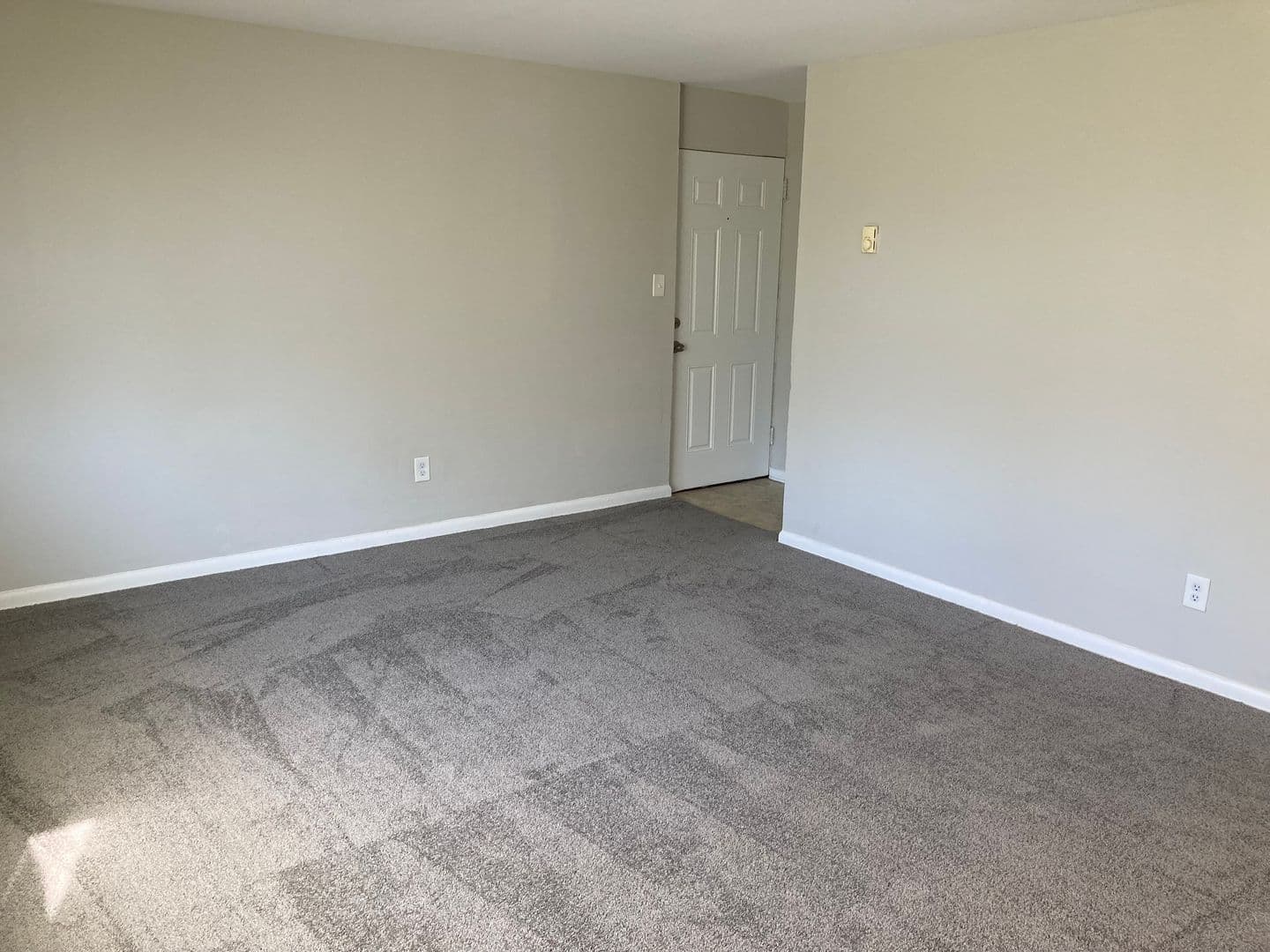 Baltimore Apartment: 5700-5706 Radecke