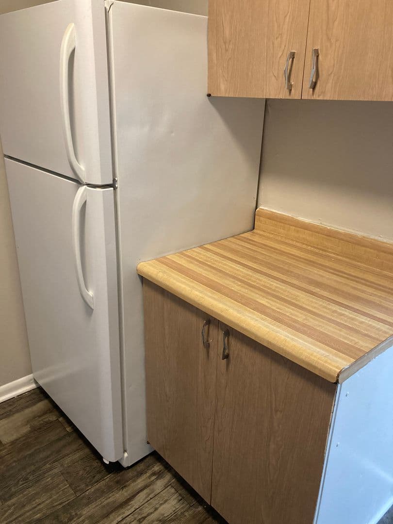 Baltimore Apartment: 5700-5706 Radecke