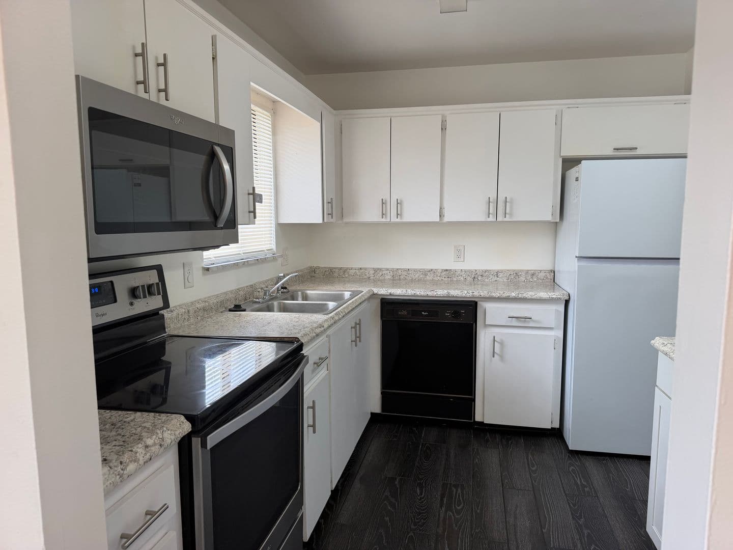Winter Springs Townhome: 355 San Miguel St.