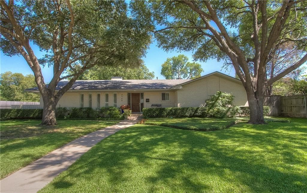 Fort Worth House: 4309 Sarita Drive