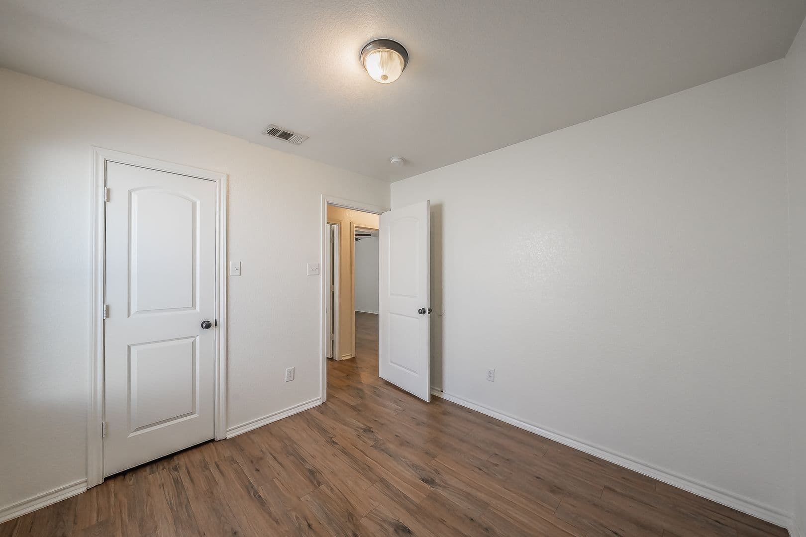 Fort Worth House: 8121 Doreen Ave.