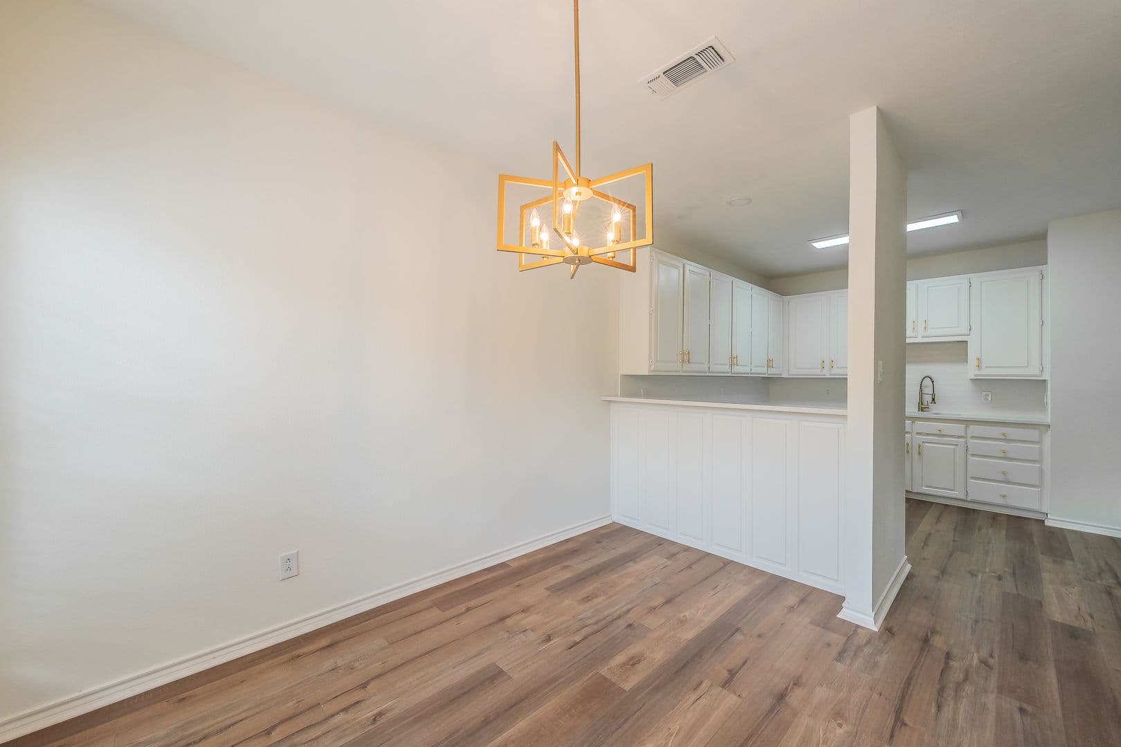 Fort Worth House: 5893 Westhaven Dr.