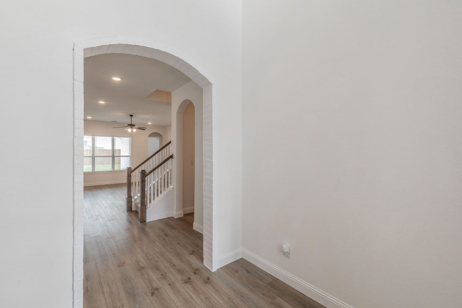 Aledo House: 105 Observation Dr. West