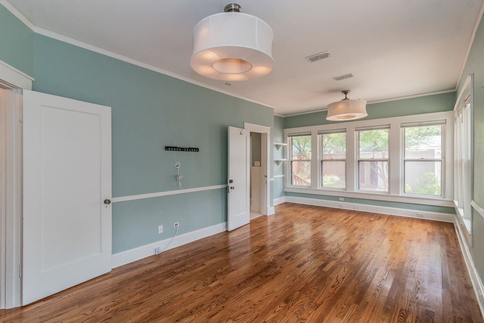 Fort Worth House: 2209 6th Avenue