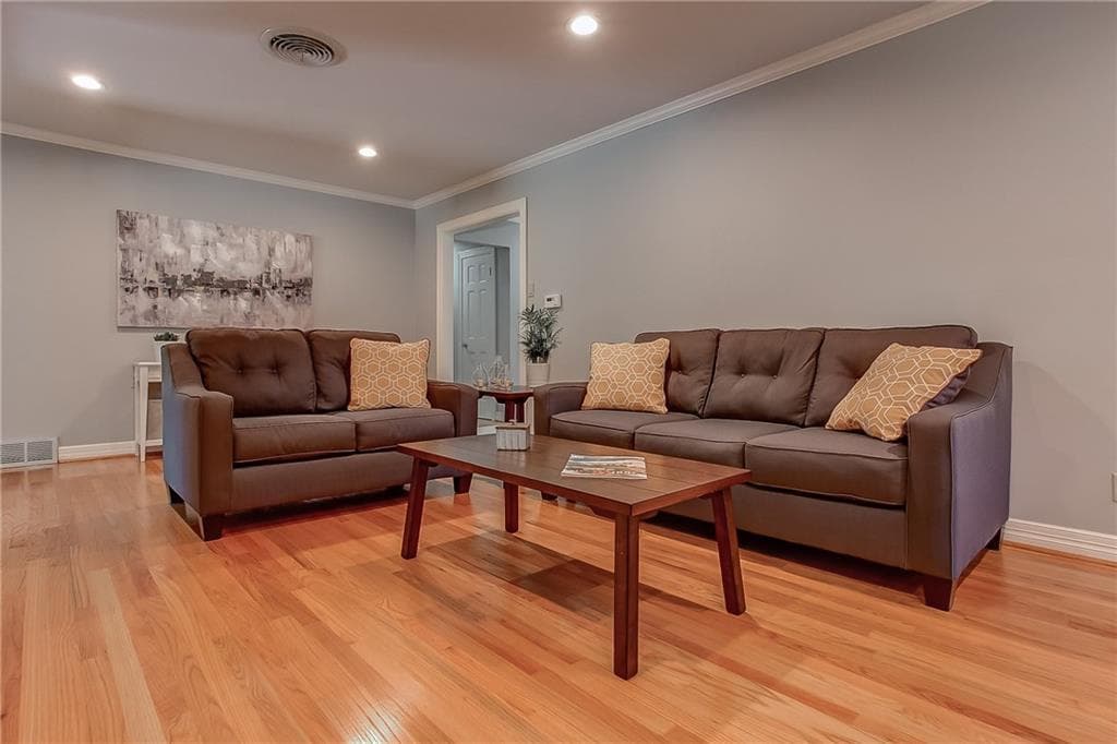 Fort Worth House: 4309 Sarita Drive