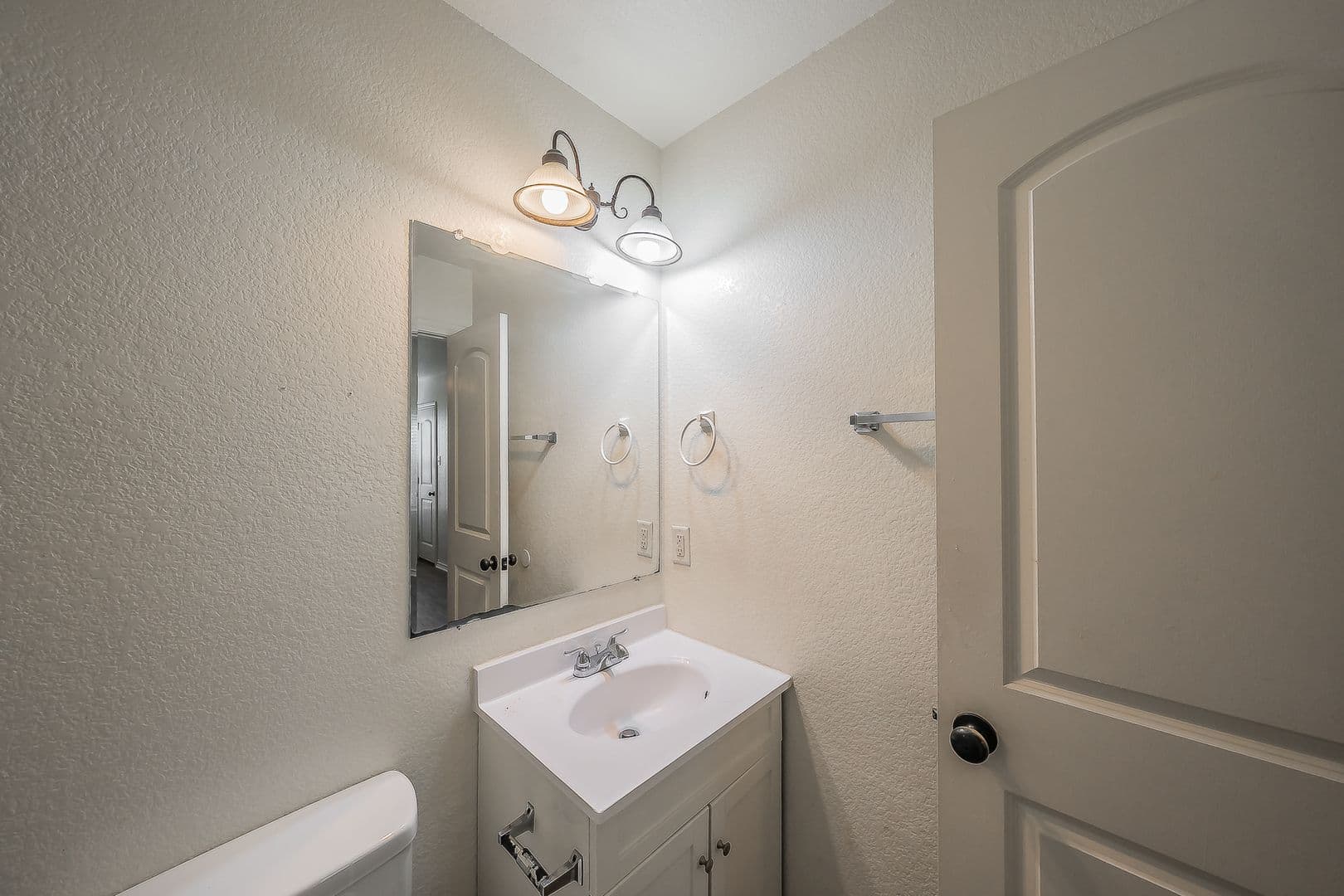 Fort Worth House: 8121 Doreen Ave.