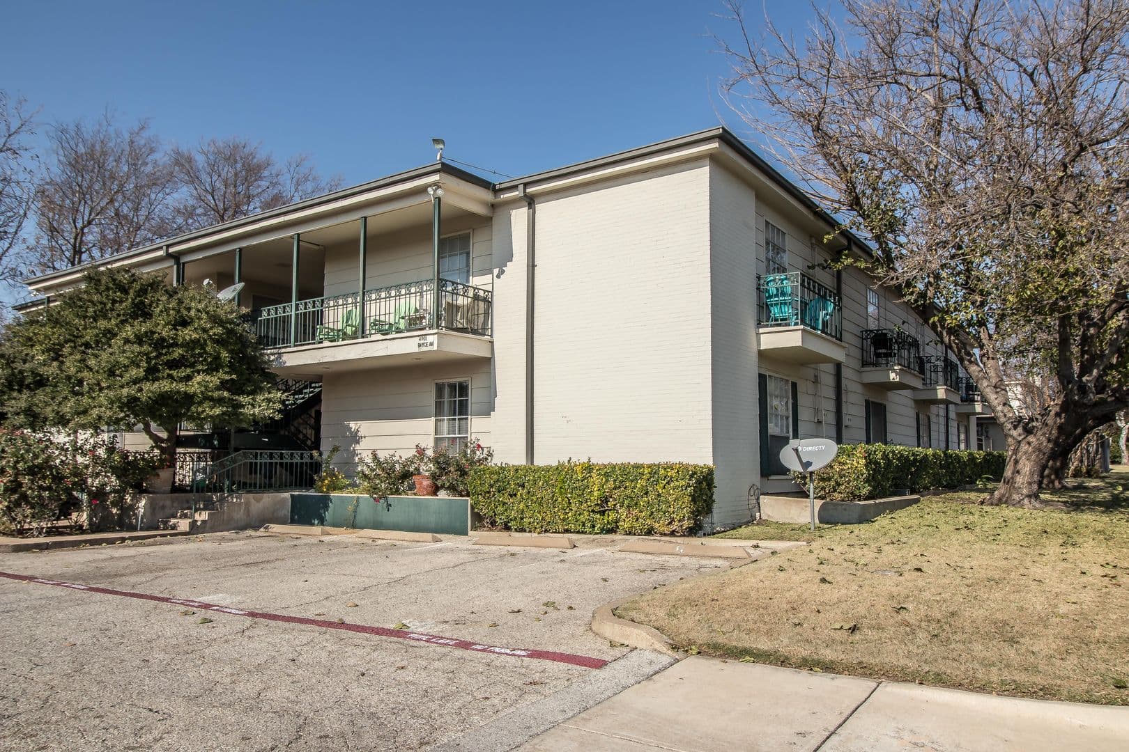 Fort Worth House: 4901 Bryce Ave #A