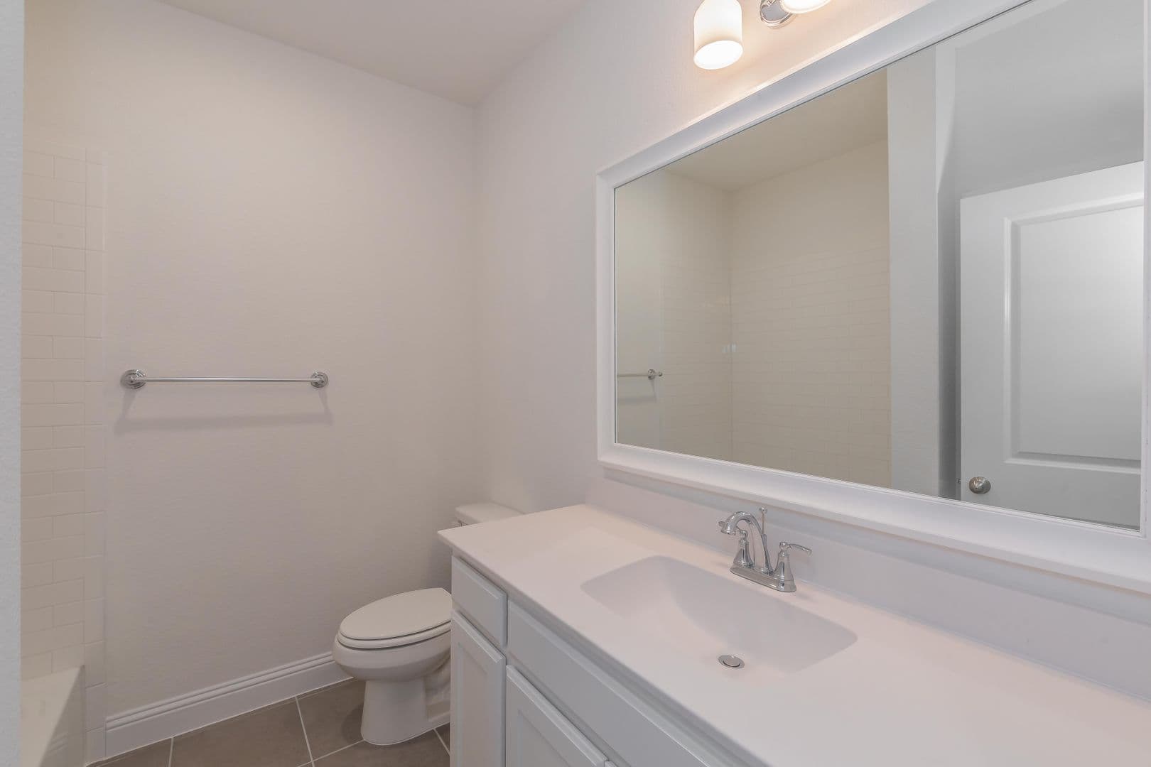 Aledo House: 105 Observation Dr. West