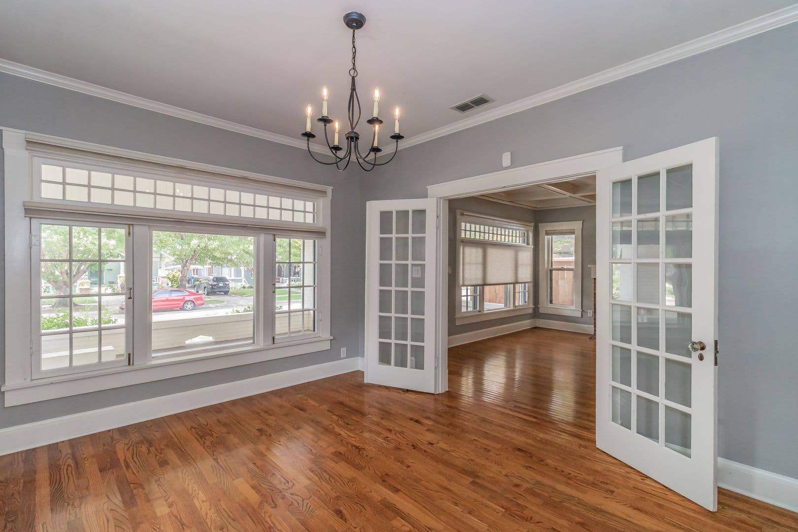 Fort Worth House: 2209 6th Avenue