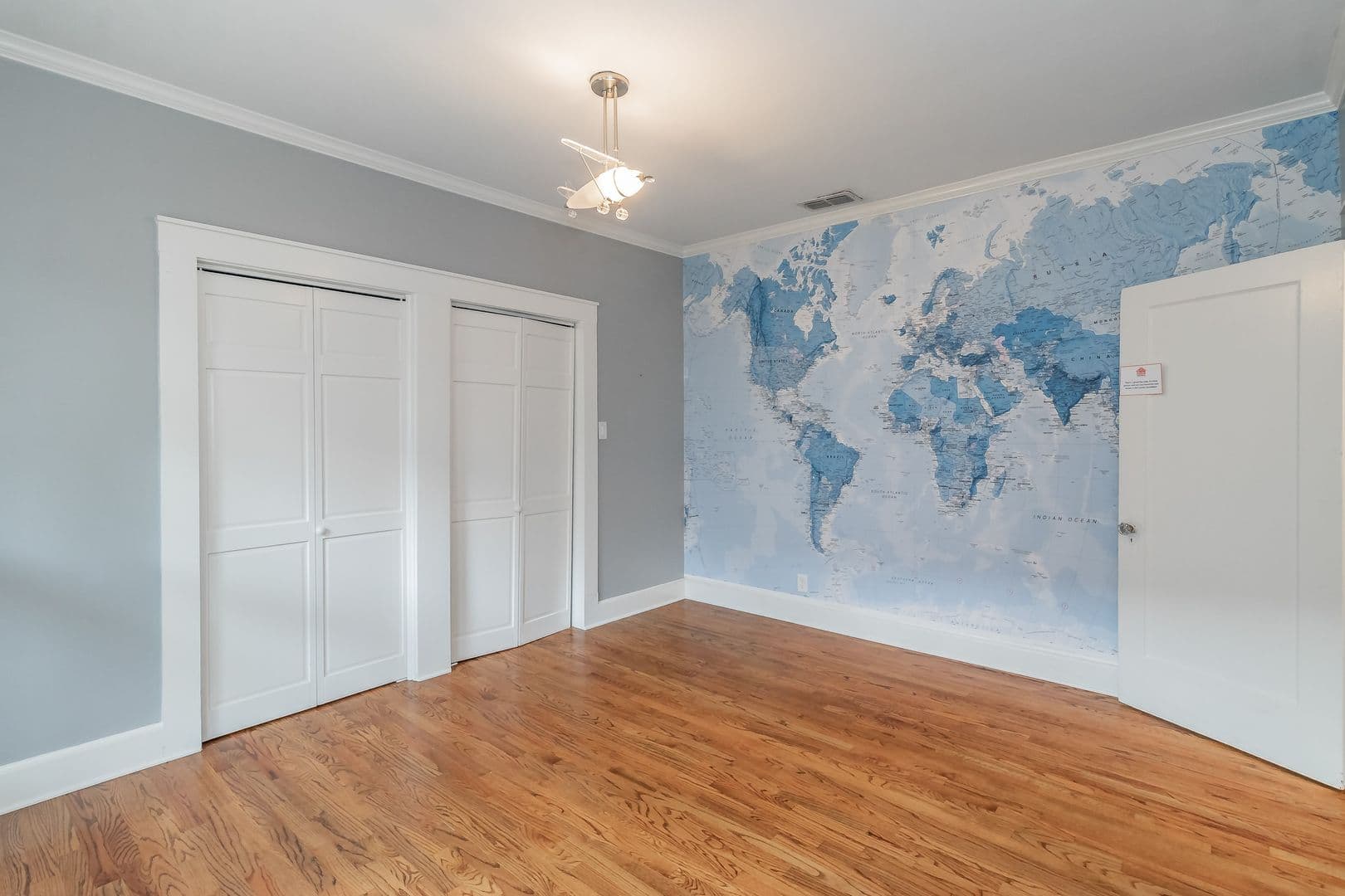 Fort Worth House: 2209 6th Avenue
