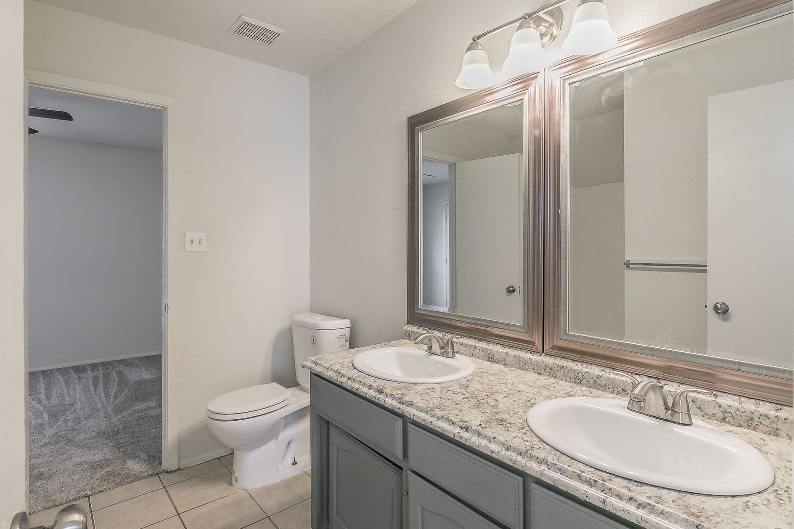 Fort Worth House: 7604 Chapin Road, Unit A