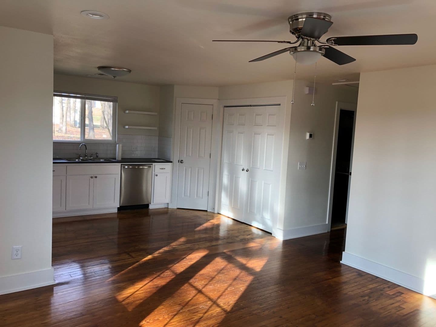 Prairie Grove House: 10857 Danny Bryan Road, A