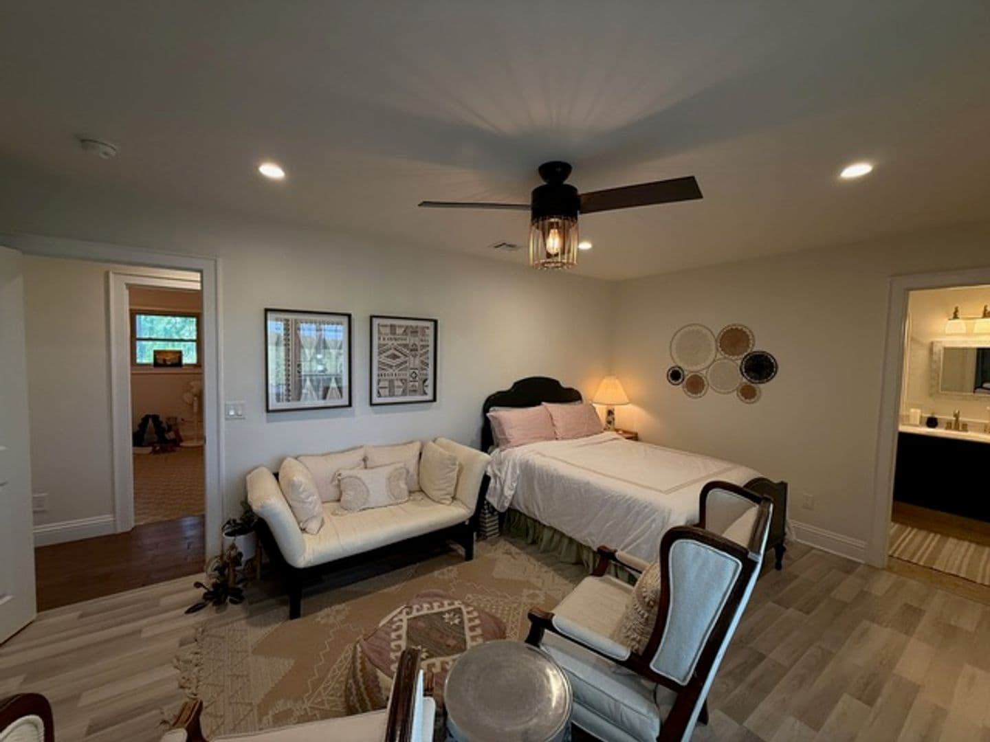 Farmington House: 92 Wesley Stevens Road