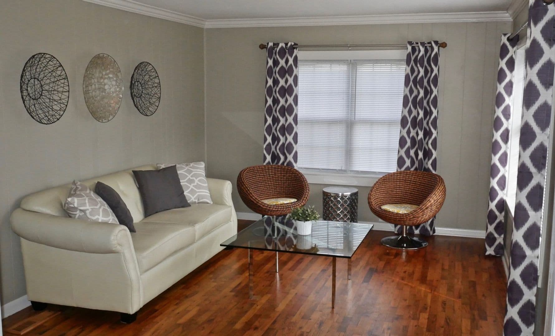 Prairie Grove House: 10857 Danny Bryan Road, C