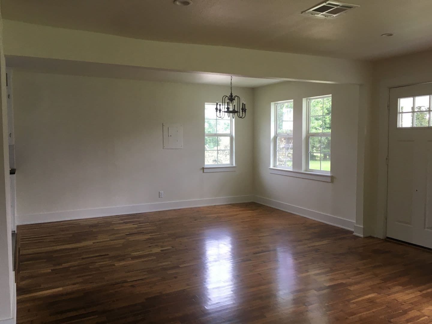 Prairie Grove House: 10857 Danny Bryan Road, B