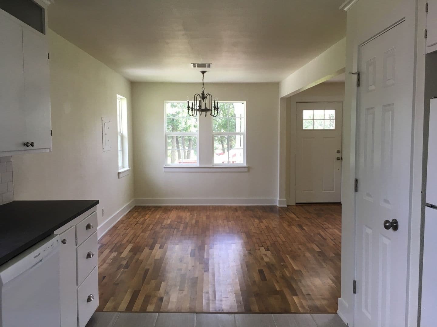 Prairie Grove House: 10857 Danny Bryan Road, B