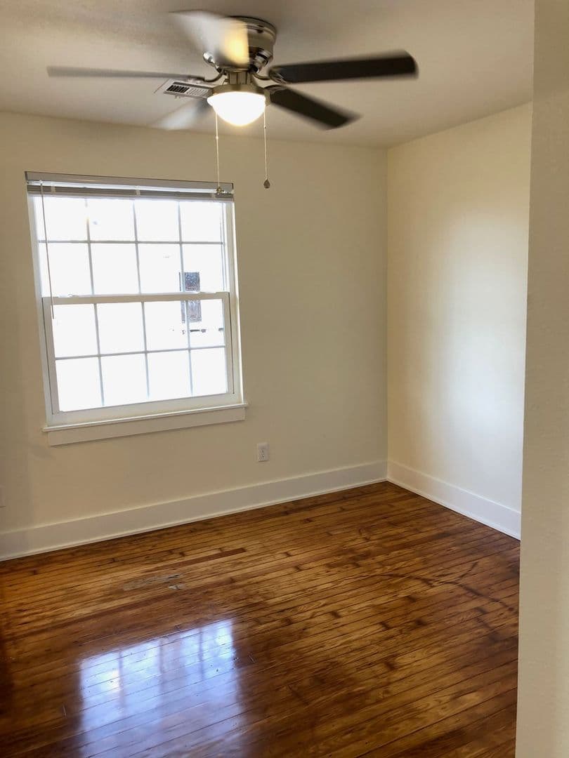 Prairie Grove House: 10857 Danny Bryan Road, A