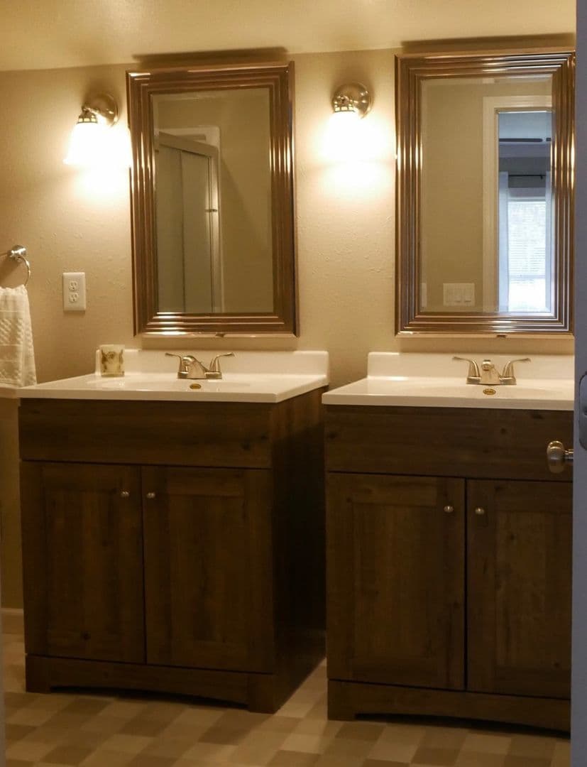 Prairie Grove House: 10857 Danny Bryan Road, C