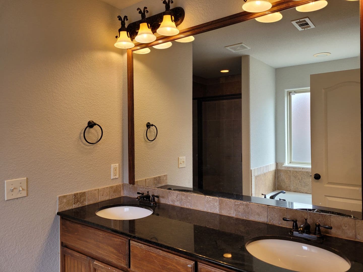 Fayetteville House: 4189 W Titus Drive